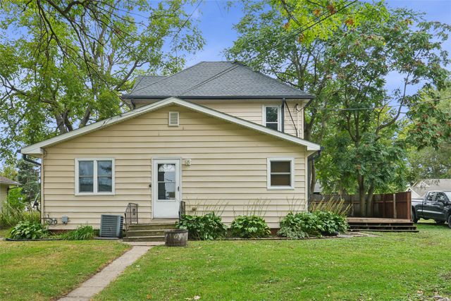 1803 Walnut Street, Granger, IA 50109