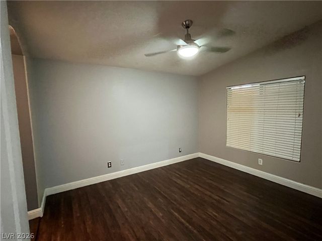 8784 Traveling Breeze Avenue 101, Las Vegas, NV 89178