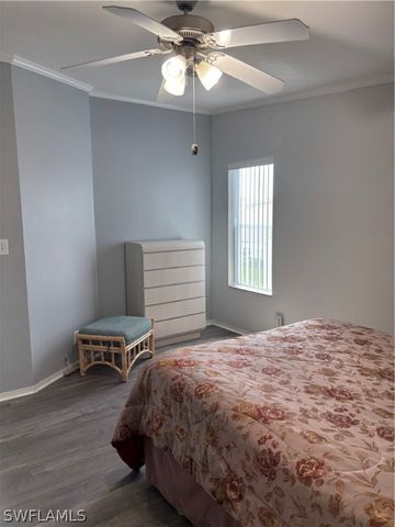 12 Aquamarine AVE 12Q, Naples, FL 34114
