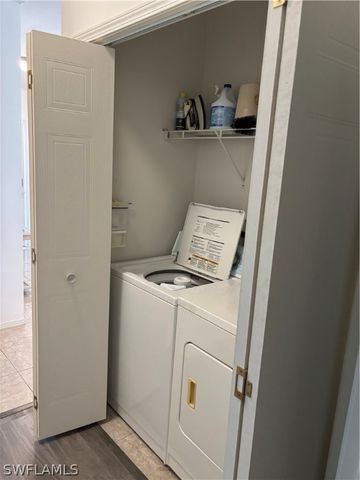 12 Aquamarine AVE 12Q, Naples, FL 34114