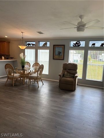 12 Aquamarine AVE 12Q, Naples, FL 34114