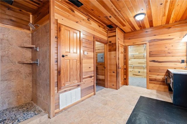 10976 Celeste Road, Saraland, AL 36571