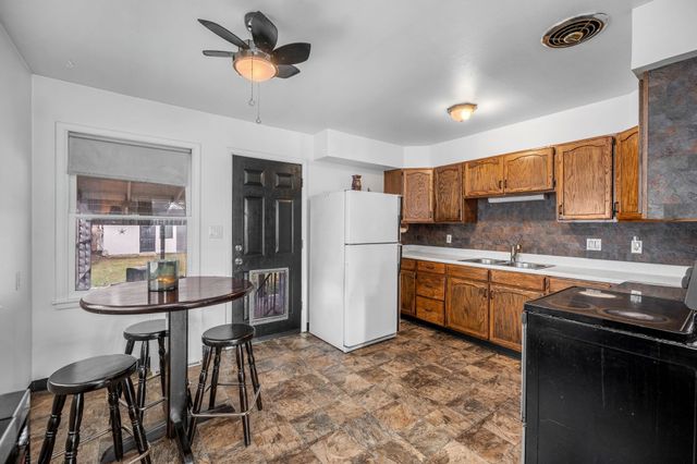 2927 E Marshall Ave, Spokane, WA 99207