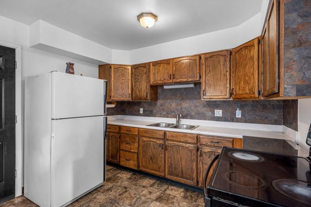 2927 E Marshall Ave, Spokane, WA 99207