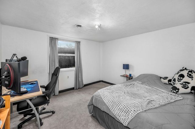 2927 E Marshall Ave, Spokane, WA 99207