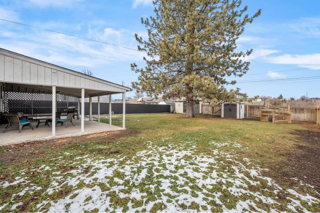 2927 E Marshall Ave, Spokane, WA 99207