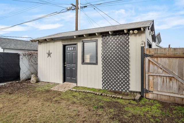 2927 E Marshall Ave, Spokane, WA 99207