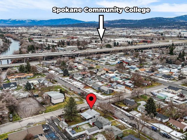 2927 E Marshall Ave, Spokane, WA 99207