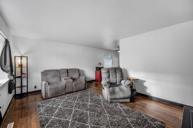 2927 E Marshall Ave, Spokane, WA 99207