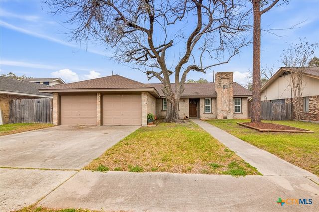 110 Rio Vista Drive, Victoria, TX 77904