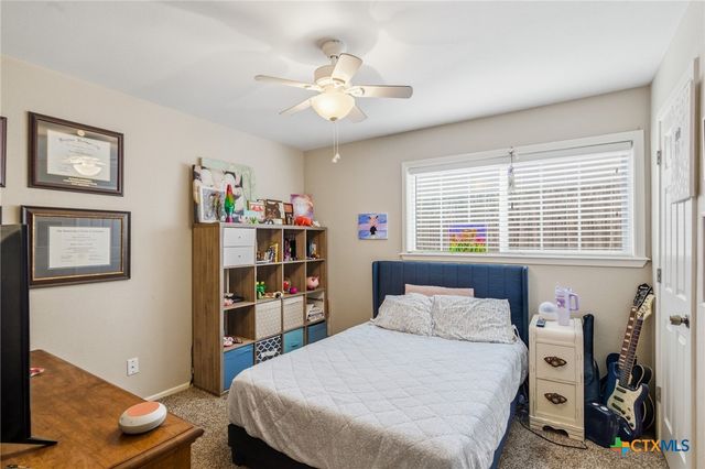 110 Rio Vista Drive, Victoria, TX 77904