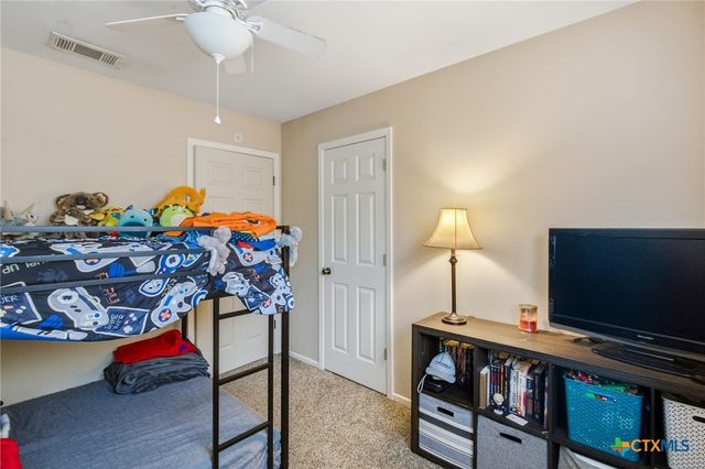 110 Rio Vista Drive, Victoria, TX 77904