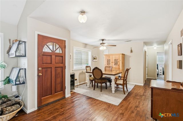 110 Rio Vista Drive, Victoria, TX 77904