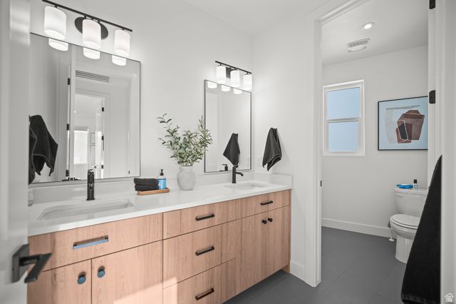 756 W SAPPHIRE LN, St. George, UT 84790