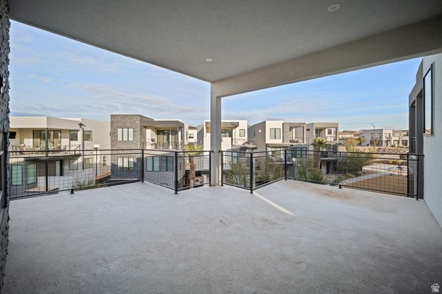 756 W SAPPHIRE LN, St. George, UT 84790