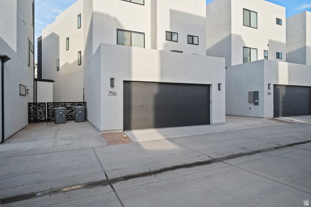 756 W SAPPHIRE LN, St. George, UT 84790