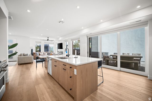 756 W SAPPHIRE LN, St. George, UT 84790