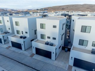 756 W SAPPHIRE LN, St. George, UT 84790