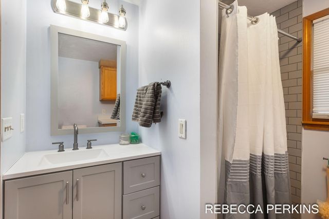 14705 Valley View Avenue, Holland, MI 49424