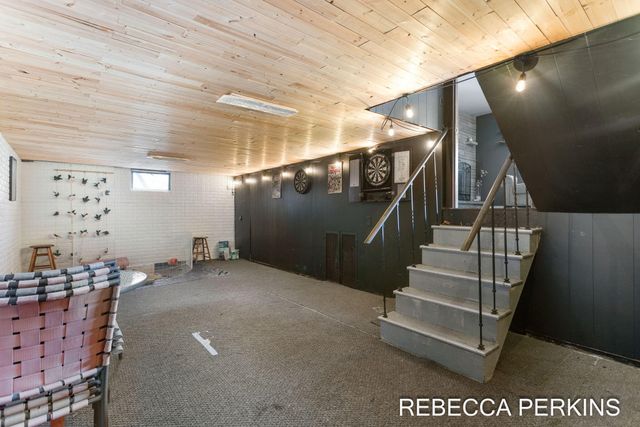 14705 Valley View Avenue, Holland, MI 49424