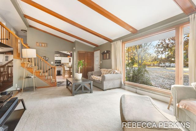 14705 Valley View Avenue, Holland, MI 49424