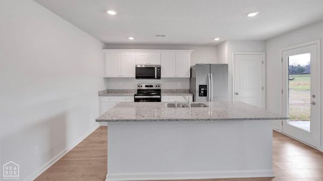 3402 Hawthorn Way, Paragould, AR 72450