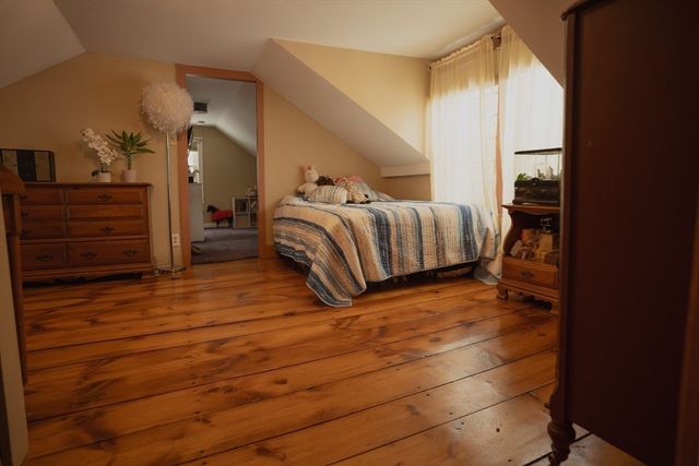 5 Putnam Hill Rd, Sutton, MA 01590