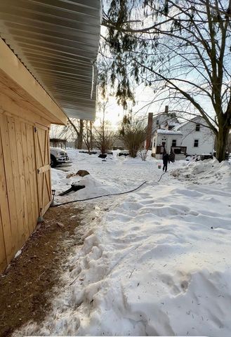 5 Putnam Hill Rd, Sutton, MA 01590