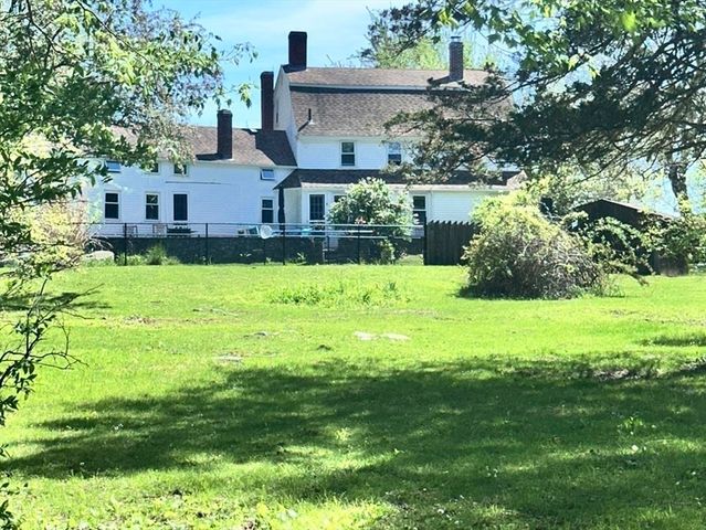 5 Putnam Hill Rd, Sutton, MA 01590