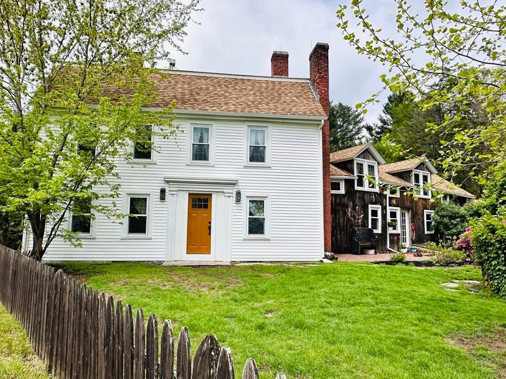 5 Putnam Hill Rd, Sutton, MA 01590