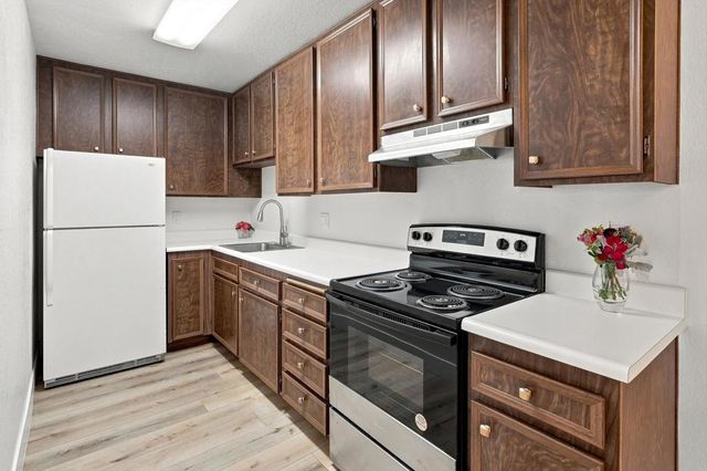 2810 N Arcadia Court A-115, Palm Springs, CA 92262