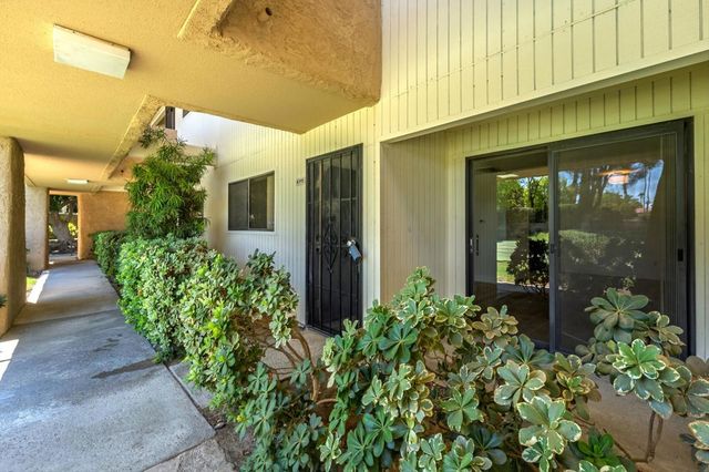 2810 N Arcadia Court A-115, Palm Springs, CA 92262