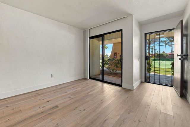 2810 N Arcadia Court A-115, Palm Springs, CA 92262