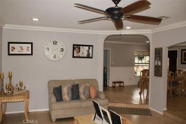 9081 Tangelo, Fontana, CA 92335