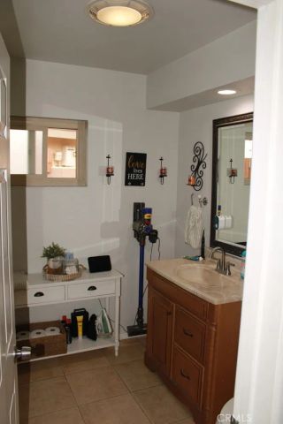 9081 Tangelo, Fontana, CA 92335