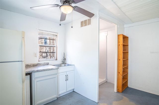 308 W DIXIE STREET, Plant City, FL 33563