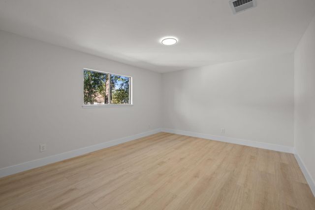 1514 Sweet Grass Trail, Houston, TX 77090