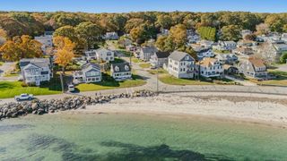 43 Attawan Avenue, East Lyme, CT 06357