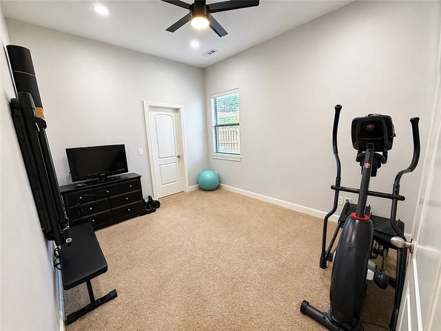 3737 N Lalique Lane, Fayetteville, AR 72704