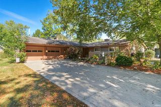 4204 W Beechwood Avenue, Muncie, IN 47304