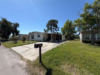 3633 LAZY LAKE DRIVE S 3, Lakeland, FL 33801