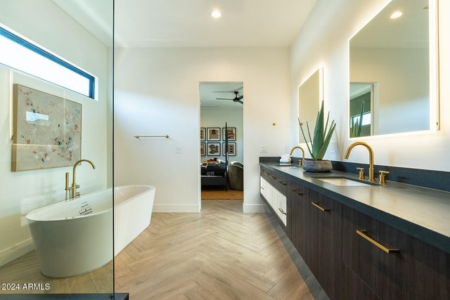 13696 N 88th Place, Scottsdale, AZ 85260