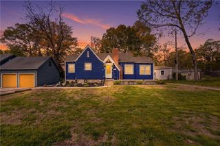 2710 Windsor Avenue, Independence, MO 64052