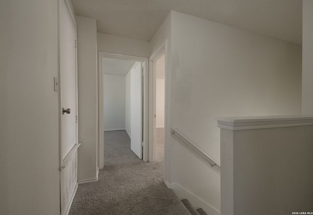 8166 CHERYL MEADOW DR, Converse, TX 78109
