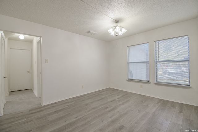 8166 CHERYL MEADOW DR, Converse, TX 78109