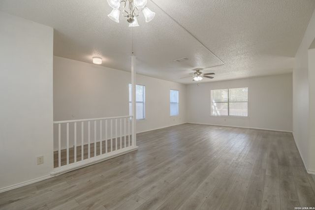 8166 CHERYL MEADOW DR, Converse, TX 78109