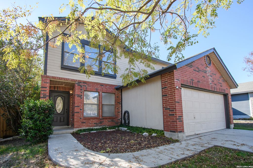 8166 CHERYL MEADOW DR, Converse, TX 78109