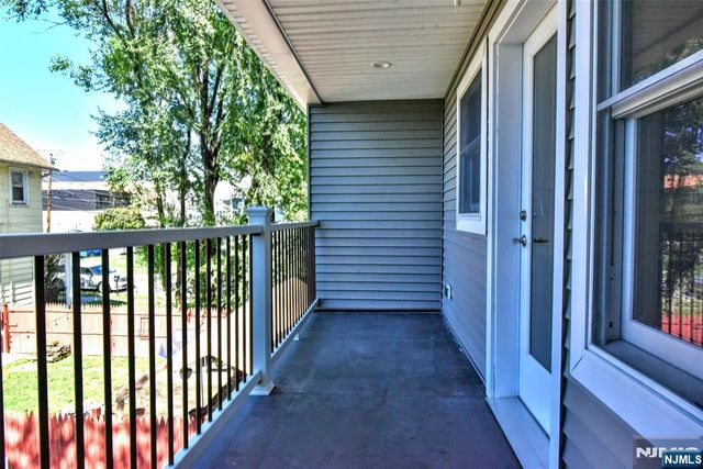 7 Bergen Street 203, Westwood, NJ 07675