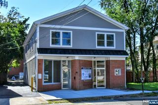 7 Bergen Street 203, Westwood, NJ 07675