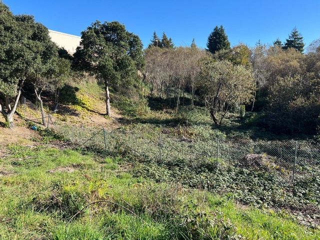 91 Alta Vista Avenue, Watsonville, CA 95076